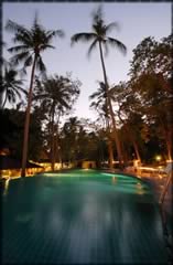 Railey Anyavee pool
